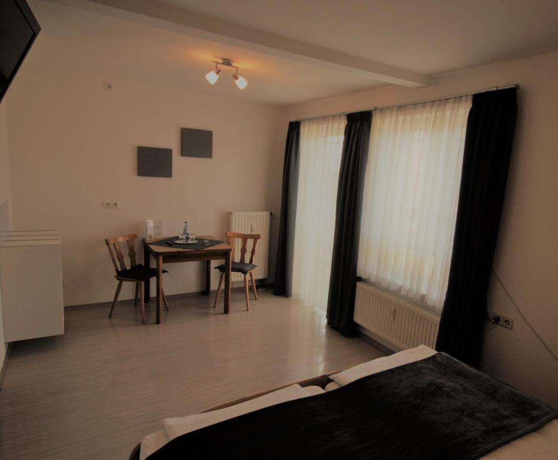 Hotel Wirtshaus Krone 腓特烈港 外观 照片