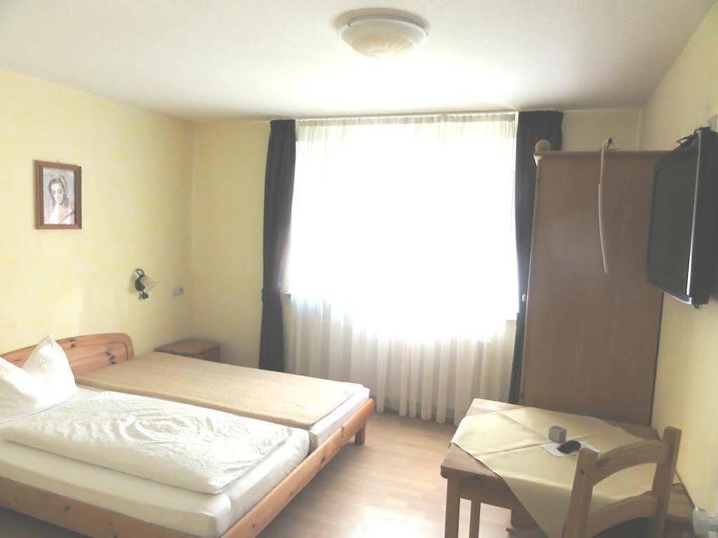 Hotel Wirtshaus Krone 腓特烈港 外观 照片